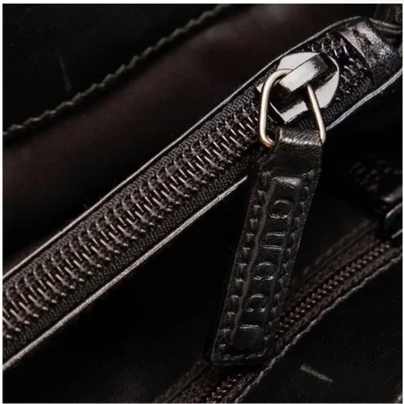 Gucci Nylon black bag with Gunmetal Silver handles 002-1025 200682 EUC - Picture 5 of 16